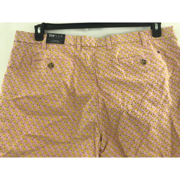 Men's pink shorts banana pattern Tommy Hilfiger TH Flex fit 9 inseam Size 40 New - Picture 6 of 10